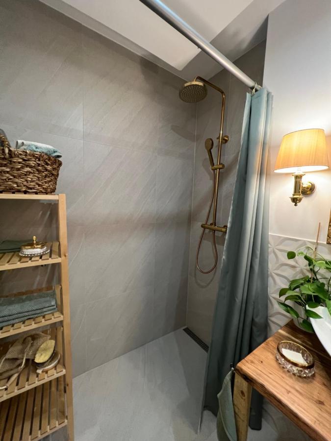 Privatunterkunft Kleiner Balkon In Muenchen West Luaran gambar