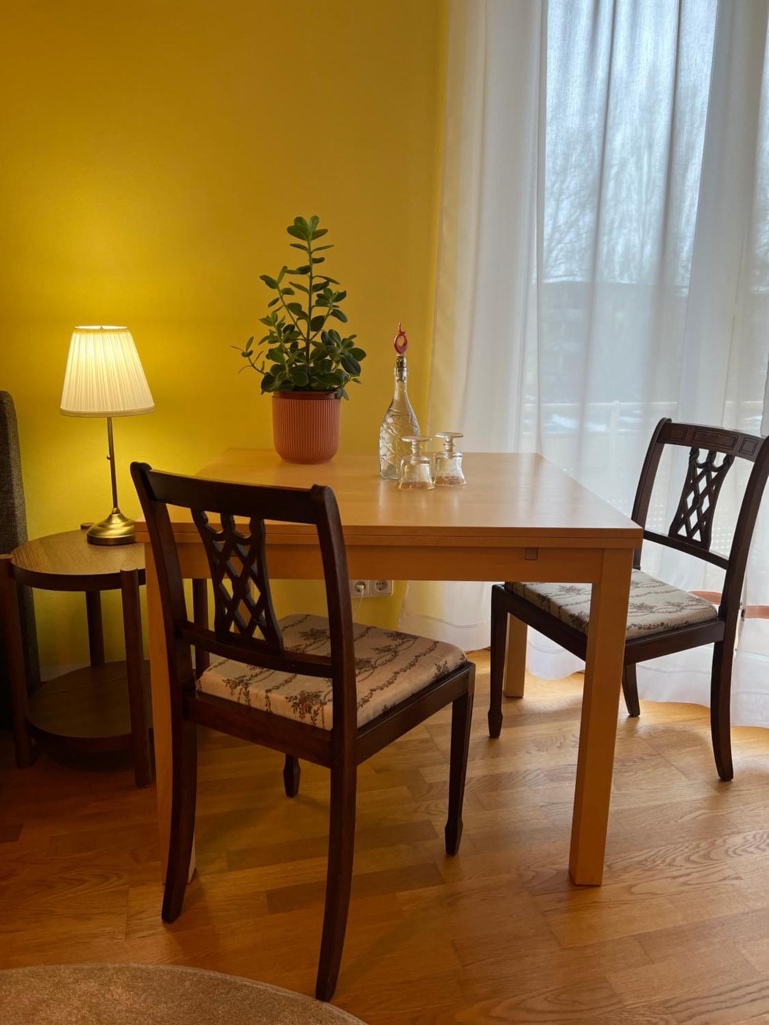 Privatunterkunft Kleiner Balkon In Muenchen West Luaran gambar